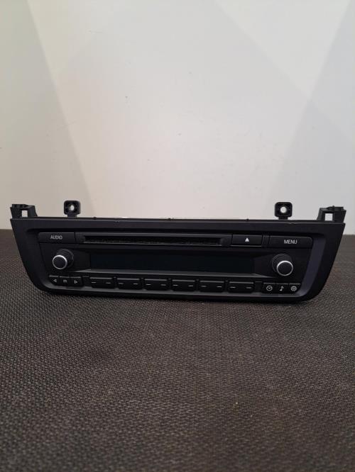 Image Autoradio d'origine - BMW SERIE 1 F21