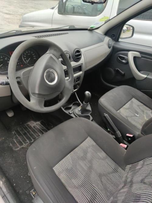 Image Trappe d'essence - DACIA SANDERO 1