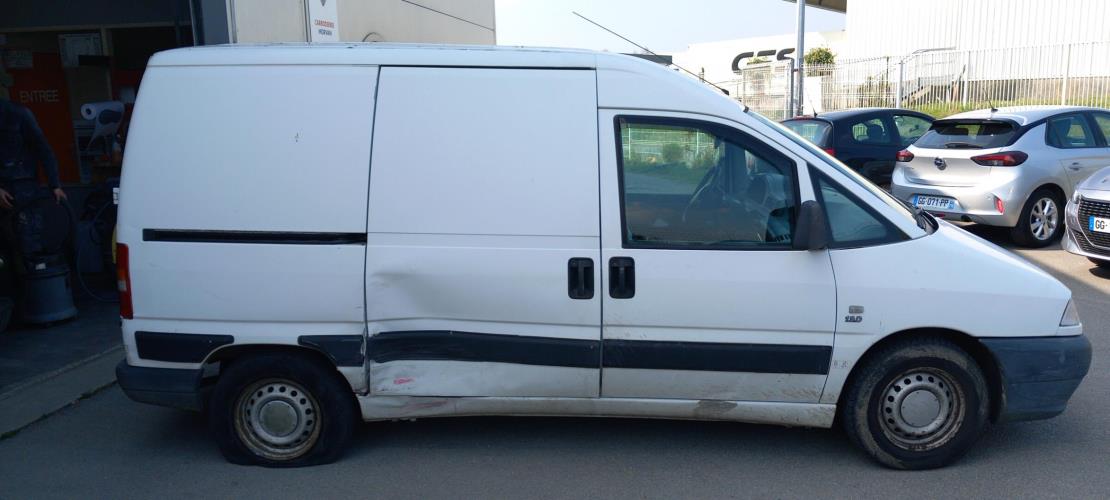 Image Optique avant principal droit (feux)(phare) - FIAT SCUDO 1