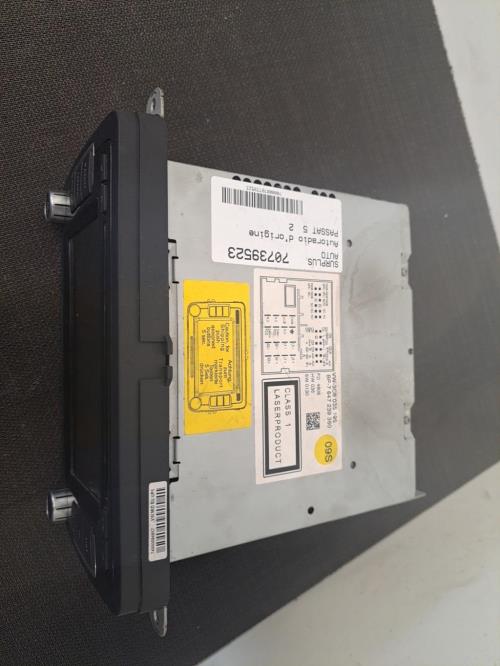 Image Autoradio d'origine - VOLKSWAGEN PASSAT 5