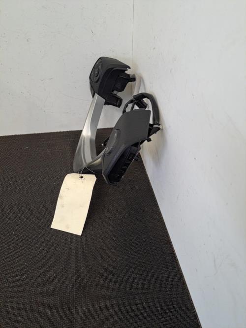 Image Commande autoradio - TOYOTA AURIS 2
