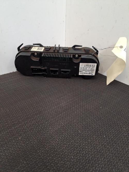 Image Commande chauffage - MERCEDES CLASSE CLA 117
