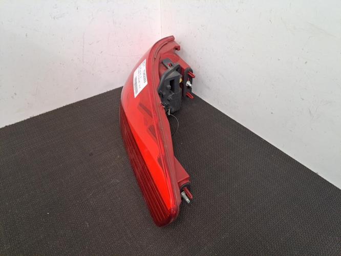 Image Feu arriere principal droit (feux) - PEUGEOT 607
