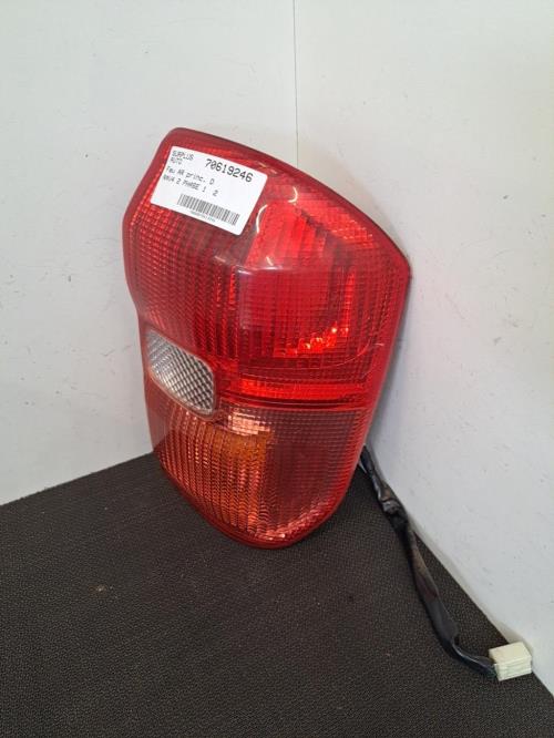 Image Feu arriere principal droit (feux) - TOYOTA RAV4 2