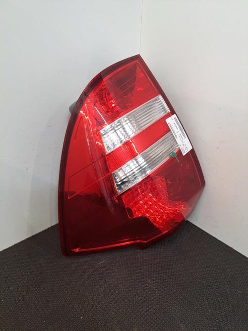 Image Feu arriere principal droit (feux) - KIA CEE-D 1