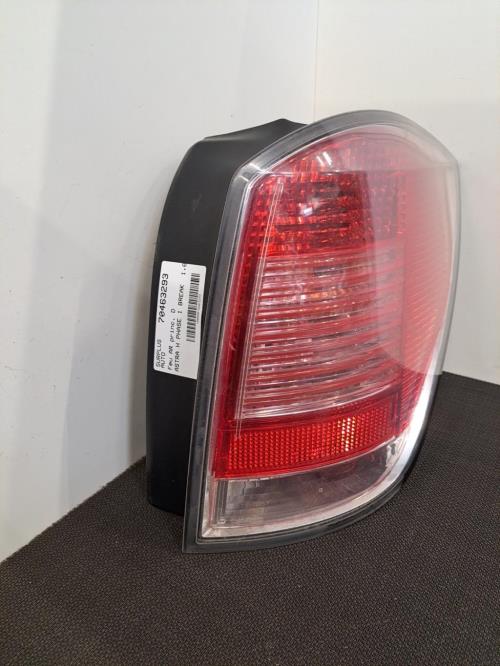 Image Feu arriere principal droit (feux) - OPEL ASTRA H