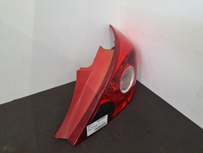 Image Feu arriere principal droit (feux) - OPEL CORSA D