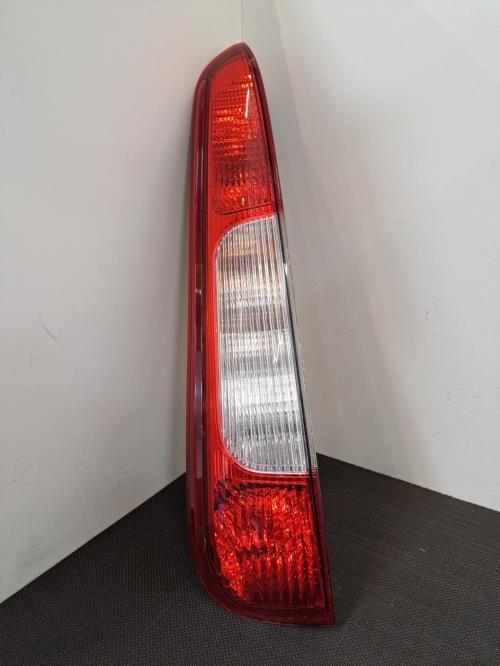Image Feu arriere principal gauche (feux) - FORD C-MAX 1