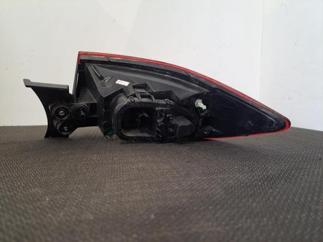 Image Feu arriere principal gauche (feux) - RENAULT CLIO 4