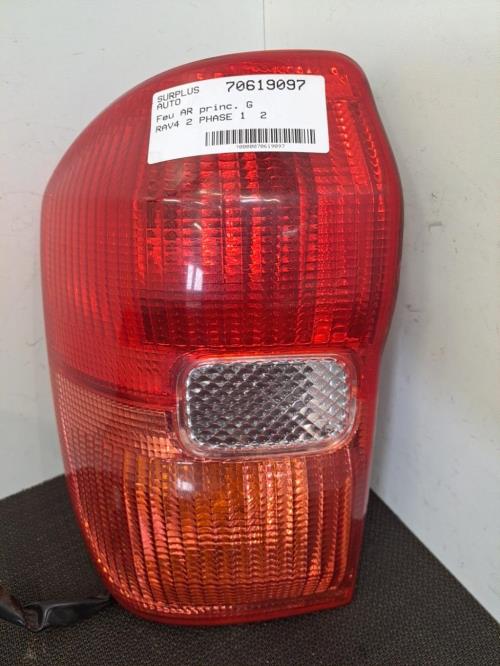 Image Feu arriere principal gauche (feux) - TOYOTA RAV4 2