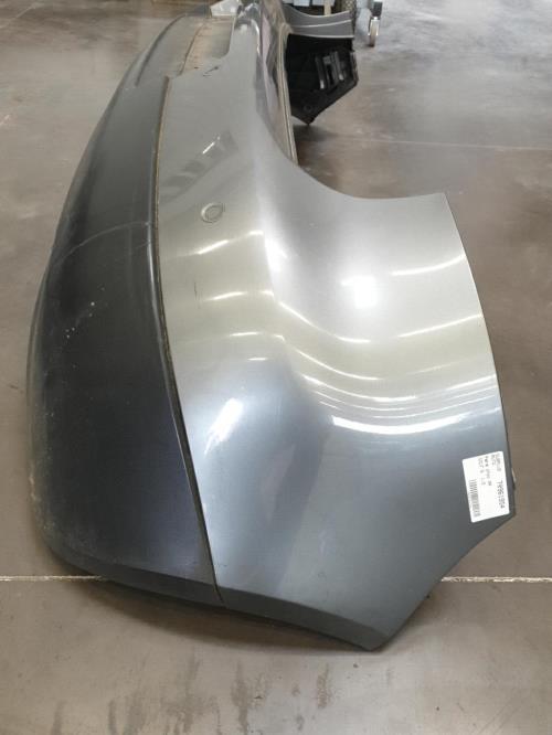 Image Pare choc arriere - VOLKSWAGEN GOLF 5