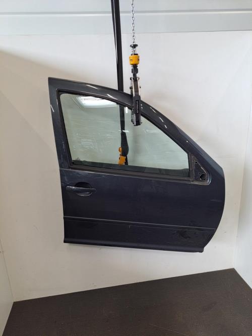 Image Porte avant droit - VOLKSWAGEN GOLF 4