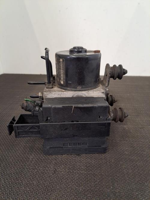 Image Bloc ABS (freins anti-blocage) - AUDI A3 2