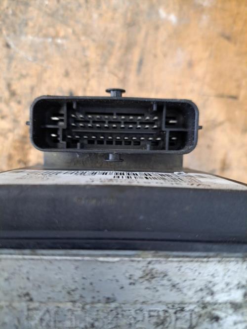 Image Bloc ABS (freins anti-blocage) - VOLKSWAGEN PASSAT 5