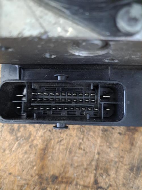 Image Bloc ABS (freins anti-blocage) - VOLKSWAGEN POLO 5