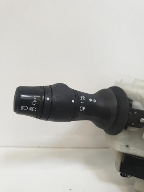 Image Com (Bloc Contacteur Tournant+Commodo Essuie Glace+Commodo Phare) - RENAULT SCENIC 3