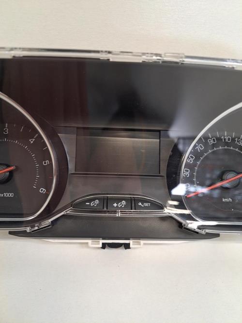 Image Compteur - PEUGEOT 208 1