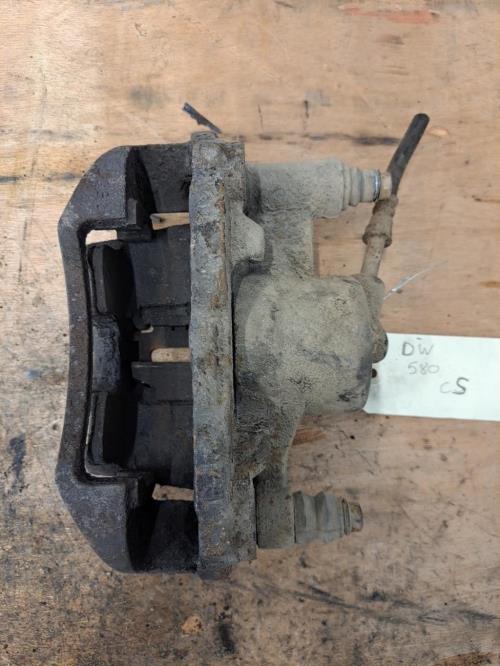 Image Etrier avant gauche (freinage) - MERCEDES VITO 638
