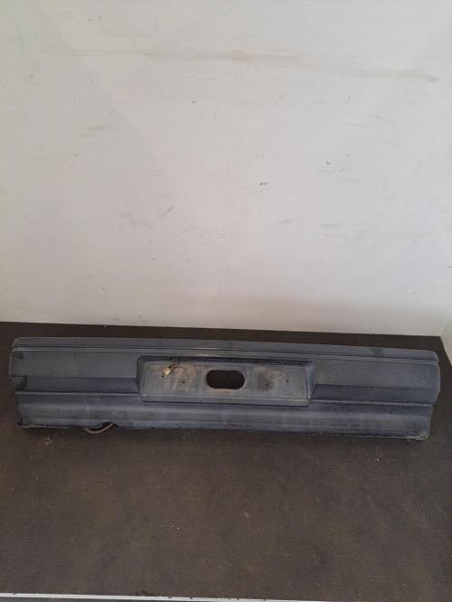 Image Pare choc arriere - RENAULT CLIO 1
