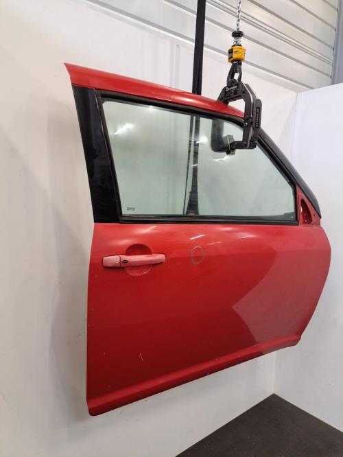 Image Porte avant droit - SUZUKI SWIFT 3