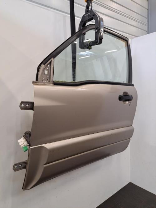 Image Porte avant gauche - SUZUKI GRAND VITARA 1