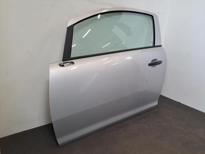 Image Porte avant gauche - OPEL CORSA D
