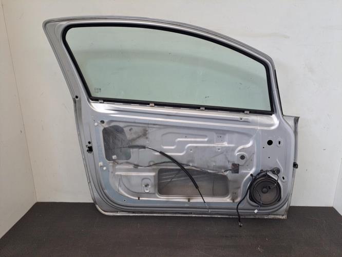 Image Porte avant gauche - OPEL CORSA D
