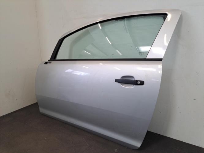 Image Porte avant gauche - OPEL CORSA D