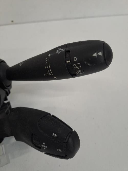 Image Com (Bloc Contacteur Tournant+Commodo Essuie Glace+Commodo Phare) - PEUGEOT 5008 1