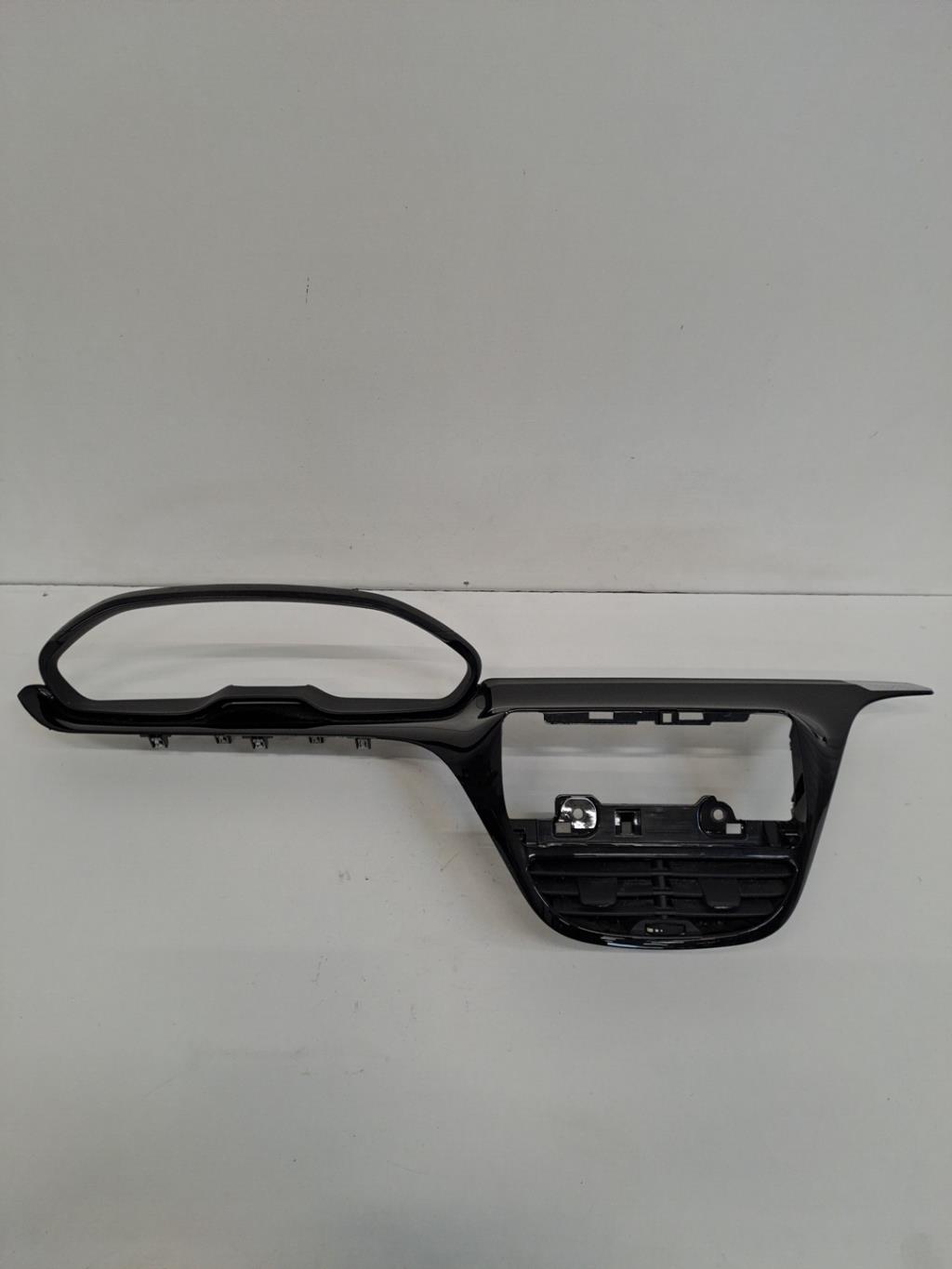Facade autoradio PEUGEOT 208 1 PHASE 1 Diesel - 1
