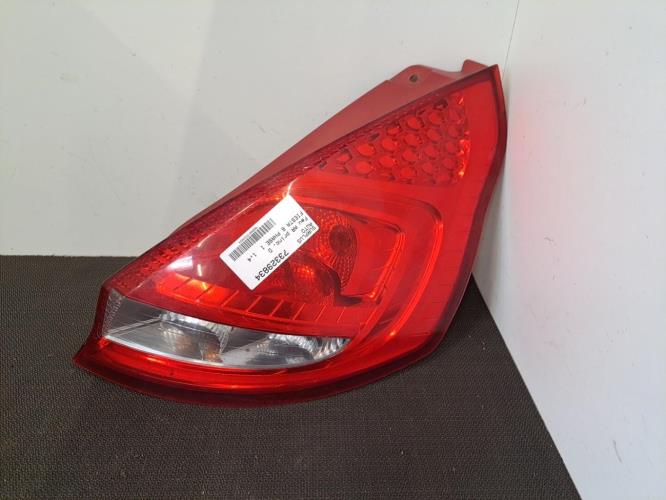 Image Feu arriere principal droit (feux) - FORD FIESTA 6