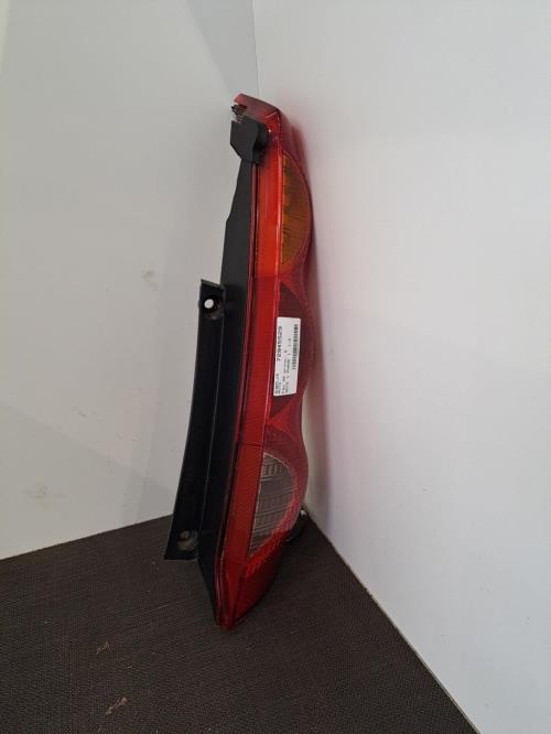 Image Feu arriere principal droit (feux) - NISSAN NOTE 1