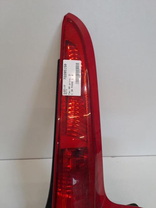Image Feu arriere principal droit (feux) - VOLVO C 30