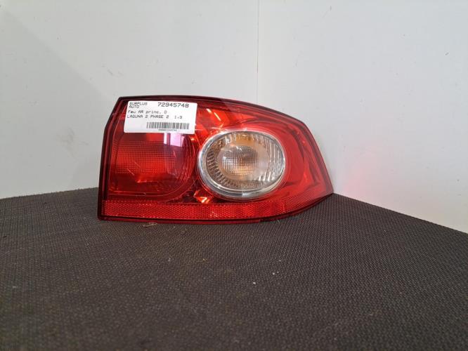 Image Feu arriere principal droit (feux) - RENAULT LAGUNA 2