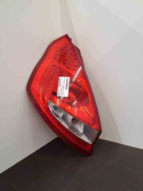 Image Feu arriere principal gauche (feux) - FORD FIESTA 6