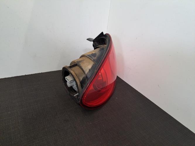 Image Feu arriere principal gauche (feux) - SEAT TOLEDO 3