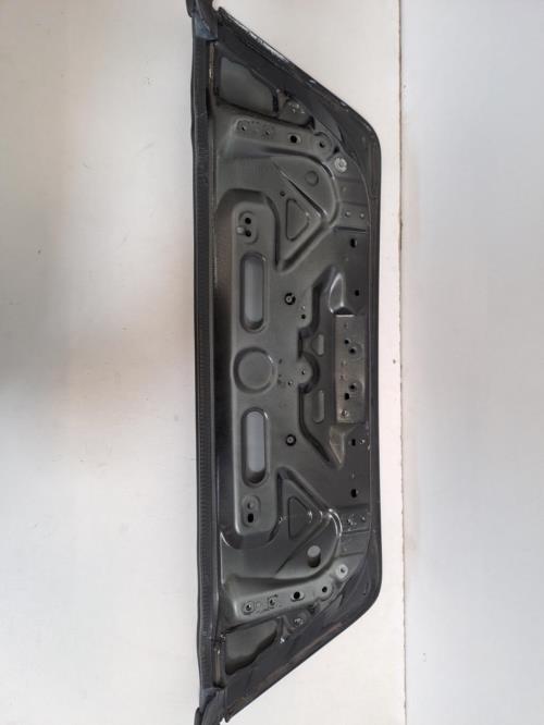 Image Garniture hayon - VOLVO C 70 2
