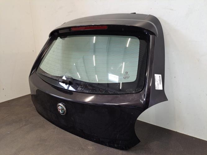 Image Malle/Hayon arriere - ALFA ROMEO MITO