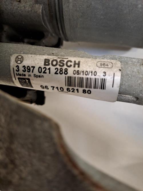 Image Moteur essuie glace avant gauche - PEUGEOT 5008 1