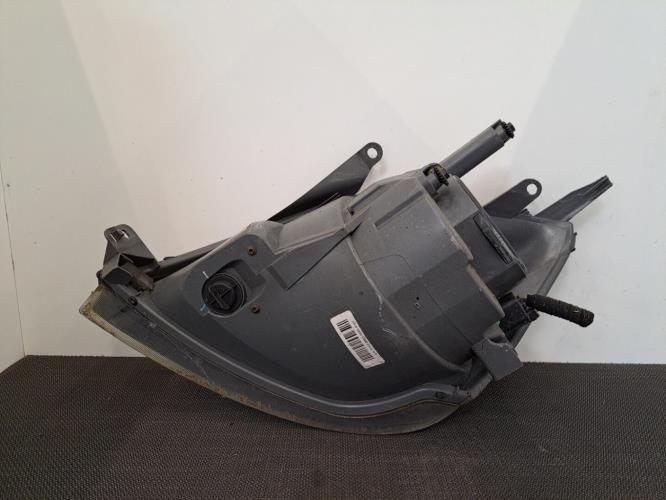 Image Optique avant principal droit (feux)(phare) - FORD FIESTA 5