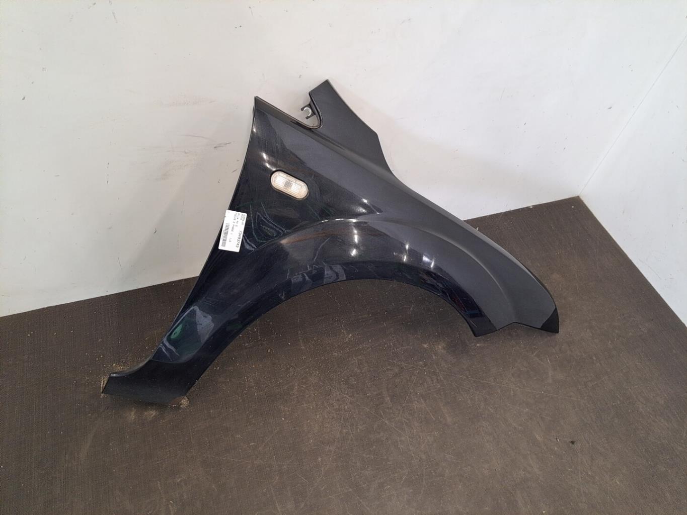 Aile avant droit FORD FOCUS 2 PHASE 1  - 1