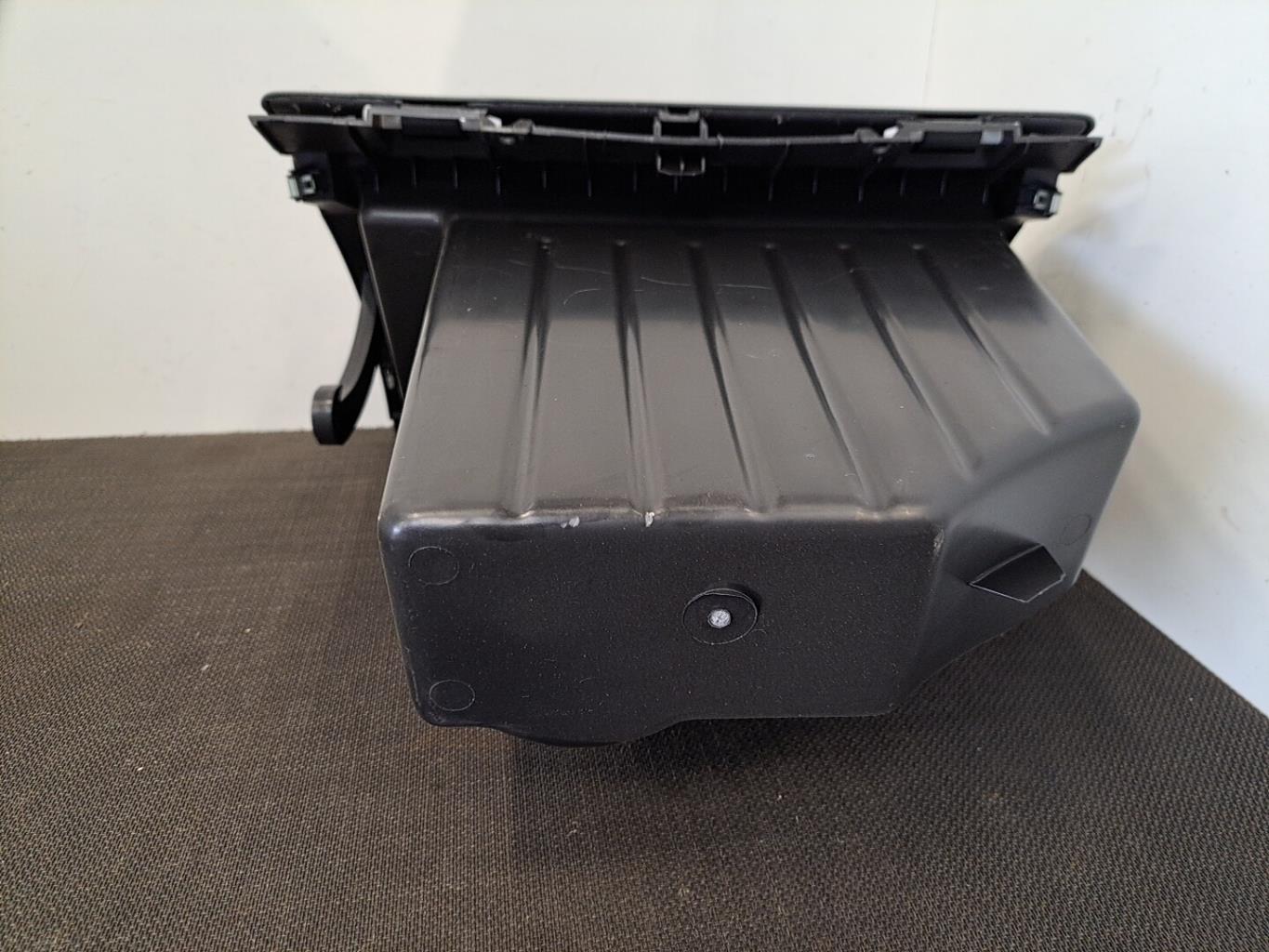 Boite a gants RENAULT MASTER 3 PHASE 2  - 1