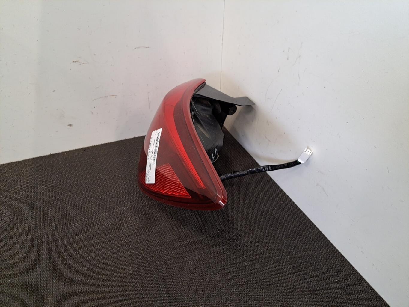 Feu arriere principal droit (feux) MAZDA 2 3 PHASE 1 Essence - 1