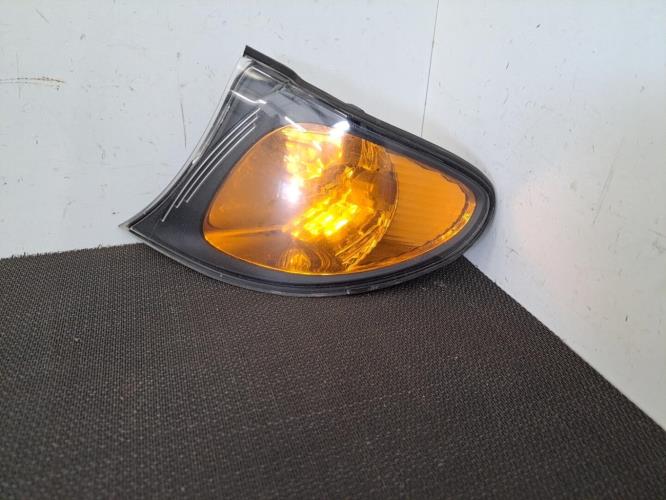 Image Optique avant secondaire gauche (feux)(clignotant) - BMW SERIE 3 E46