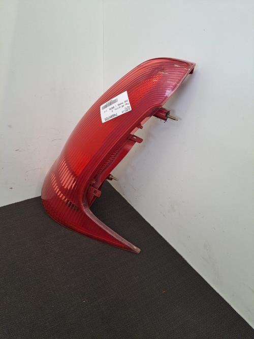 Image Feu arriere principal droit (feux) - PEUGEOT 206