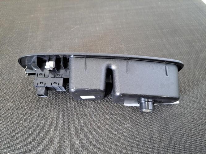 Image Interrupteur de leve vitre avant droit - FIAT 500L