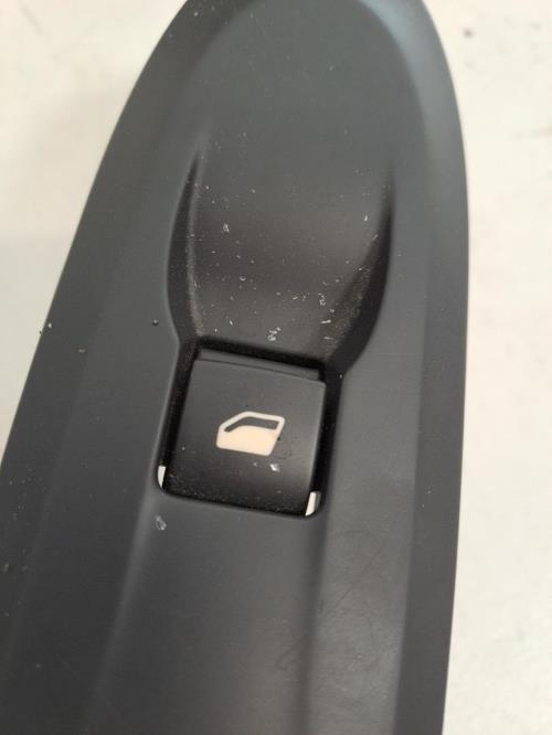 Image Interrupteur de leve vitre avant droit - CITROEN C4 2