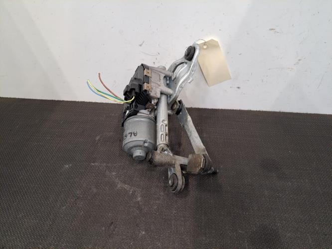 Image Moteur essuie glace avant gauche - PEUGEOT 3008 1