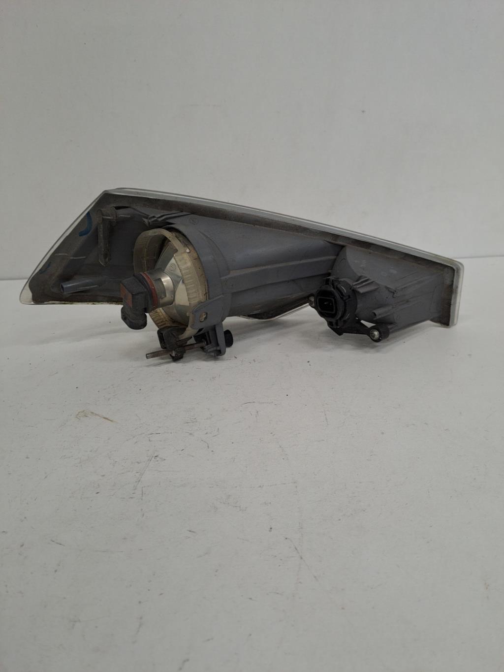 Optique avant secondaire gauche (feux)(clignotant) CITROEN C5 2 BREAK Diesel - 1