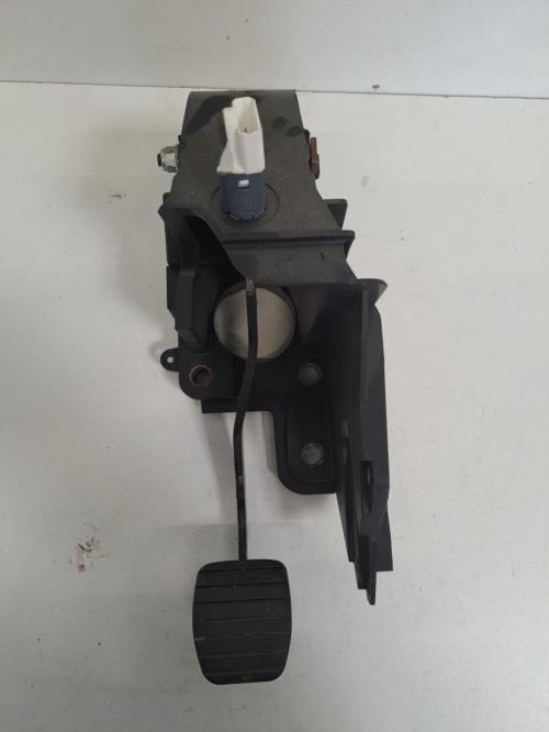 Image Pedale de frein - RENAULT MASTER III
